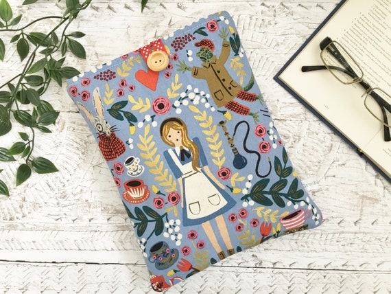 Alice in Wonderland Book Sleeve,  Alice Book Cosy, Literary Book Pouch, Alice in Wonderland Book Bag, White Rabbit Padded Book Sleeve