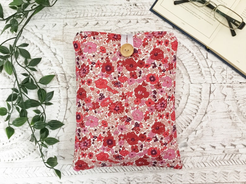 Book Sleeve, LIBERTY Wildflowers fabric Book Sleeve, Daisy Book Sleeve, Autumn Floral Blossoms Book Pouch or Book Cosy image 3