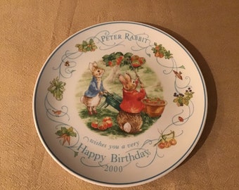 Wedgewood Peter Rabbit decorator plate Frederick Warne Co. 1999 Happy Birthday 2000