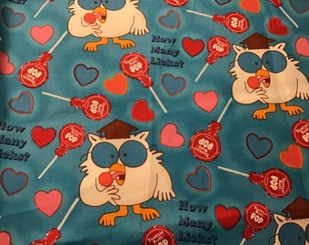 Tootsie Roll Pop cotton fabric owl hearts blue FQ