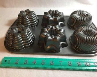 Nordic Ware Multi Mini bundt baking mold pan silver tone 6 cups