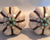 NEW Set 2 Scalloped Crackle Ceramic Knobs Aqua Blue Jewels Grey Metal Banding Pulls Handle Hardware