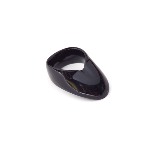 Vermil Archery Thumb Ring - Victory Black - Protective Gear for Thumb Draw in Traditional Archery