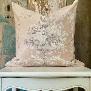 Shabby Neutral Velvet Pillow Cover, Cottage Chic Beige Pink Decorative Throw Pillow, Vintage French Country Decor, Fall Home.
