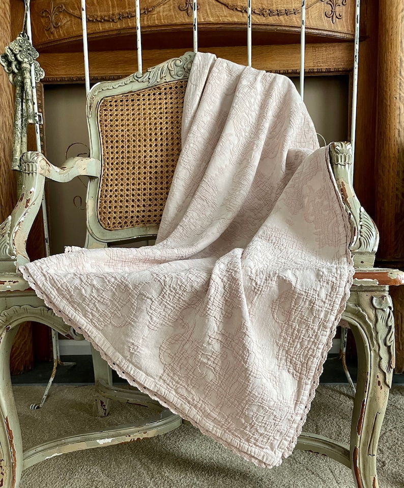 Dusty Rose Matelasse Throw Blanket With Crochet Edge Shabby Etsy