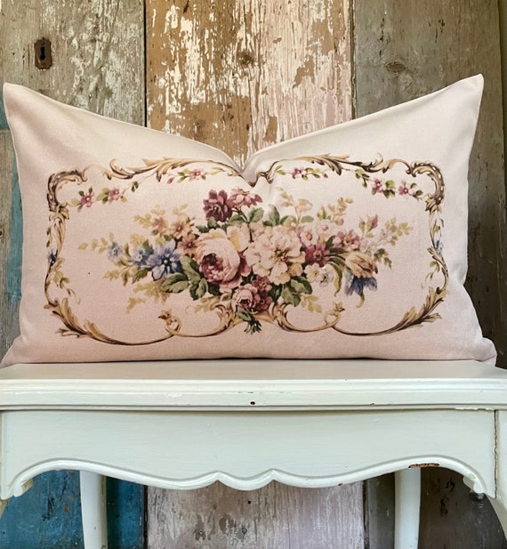 Throw Pillow Covers - Elegant, Floral & Decorative Cushion Cases