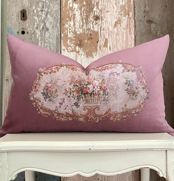 Tapestry lumbar best sale pillow