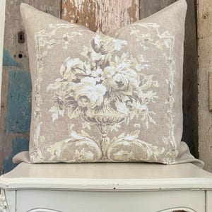 Beige Linen Floral Pillow Cover, Shabby French Country Cushion, French Antiques, Cottage Chic, 20" x 20"