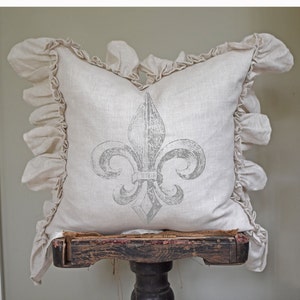 Fleur de Lis Linen Beige Ruffle Pillow Cover, Shabby  French Country Pillow Cover, French Antiques, Cottage Chic.