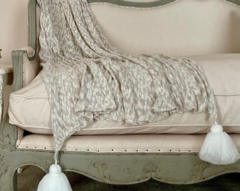 Beige & Cream Knit Throw with Tassels, Neutral Bed Scarf, Shabby French Country Decor, Cottage Chic All Season Blanket.