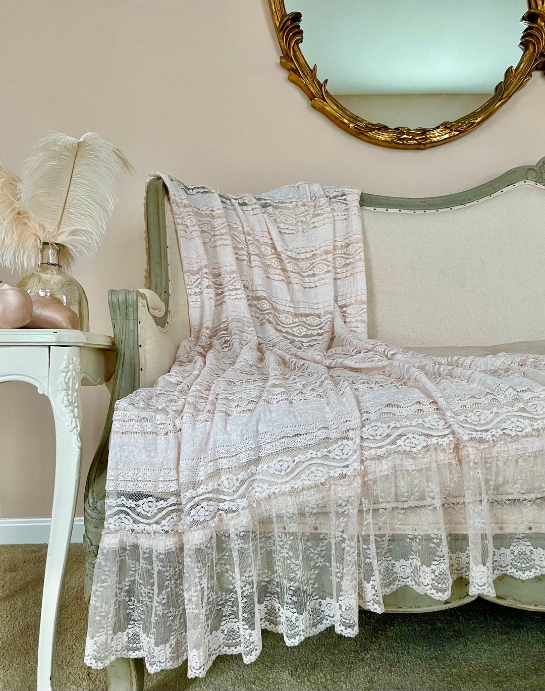 Chic throw blanket hotsell
