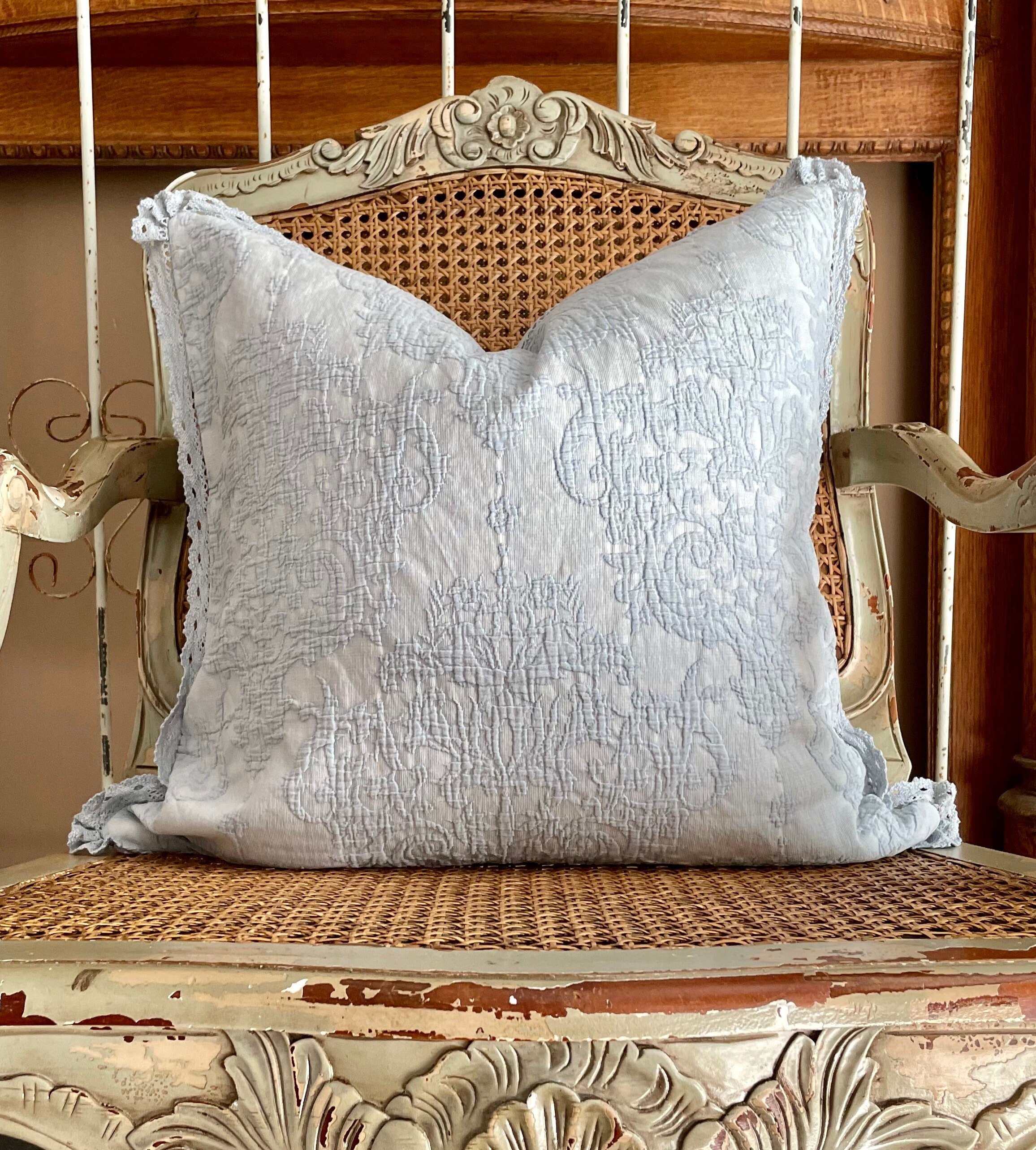 Cubierta de la almohada azul Matelassé almohada de la casa | Etsy