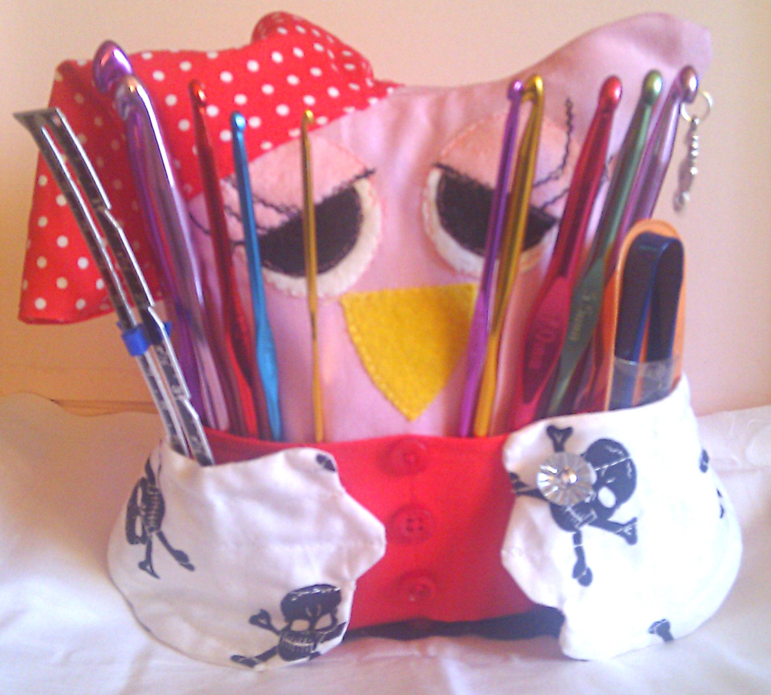 Novelty Desk Tidy/tool Tidy, Quirky Owl Desk Holder, Novelty Pirate