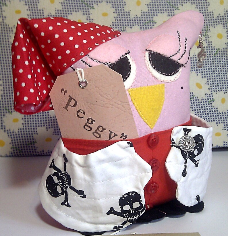 Novelty Desk Tidy/tool Tidy, Quirky Owl Desk Holder, Novelty Pirate
