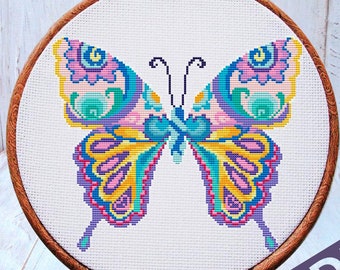 Butterfly Cross Stitch Pattern, Animals Cross Stitch, Flowers cross stitch pattern, Cross stitch pattern summer, Easy cross stitch pattern