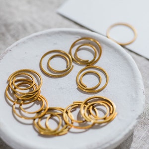 Gold paper clips for wedding - Gold spiral paper clips - Gold circle paper clips
