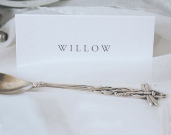 Classically elegant place cards - Classic escort cards - Boho place cards