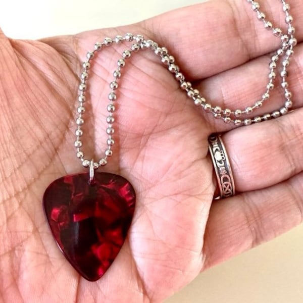 RED Guitar Pick 20" Necklace Cosplay Replica Prop Eddie Munson Hero of the Upside Down
