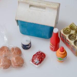 Miniature Ground Beef: Dollhouse BBQ Food, Diorama Accessory