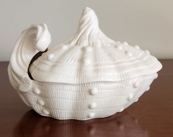 Rare LEEDS Antique Classical Creamware Lidded  Bowl, Sealife Form, Sea Shell, Made in England