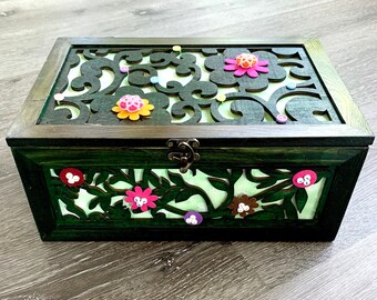 Sewing Box,Sewing Baskets,Wooden Sewing Box,Wooden Boxes,Sewing Gifts,Seamstress Gifts,Sewing Accessories,Seamstress,Sewing