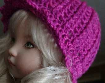 Crochet Cloche Hat Pattern for 13" dolls