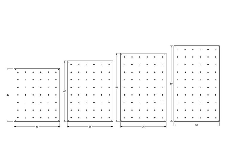 Op de afbeelding: Vier rechthoekige pegboards met een raster van ronde gaten, op een rij weergegeven. De borden hebben een constante breedte van 36 inch en vari&euml;rende hoogtes van 42, 48, 54 en 60 inch, zoals aangegeven door de maatlijnen op elk bord.
