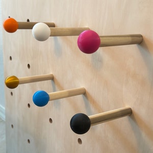Ball End Pegs for Large Pegboard