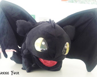 Toothless Night Fury Plush, Large Dragon Plushie