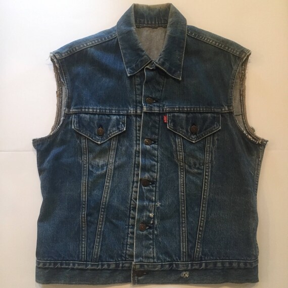 levi's sleeveless jacket mens