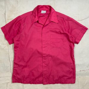 Vintage 1960s Pink Loop Collar Shirt by Anthonys Atlanta Mens Size L/XL