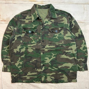 Vintage 1970s-80s Camo Button Down Shirt Mens Size Large Hunting Shirt