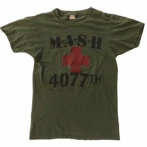 Vintage 1981 Mash 4077th Tv Show Tee Vintage Military Mens Size Small