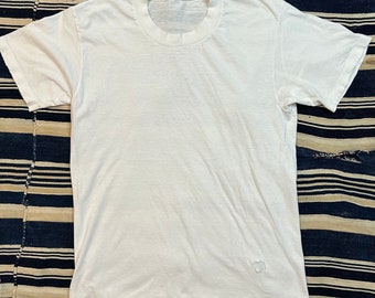 Small Vintage 1980s White Tee Mens Size Small Womens Medium Blank Undershirt