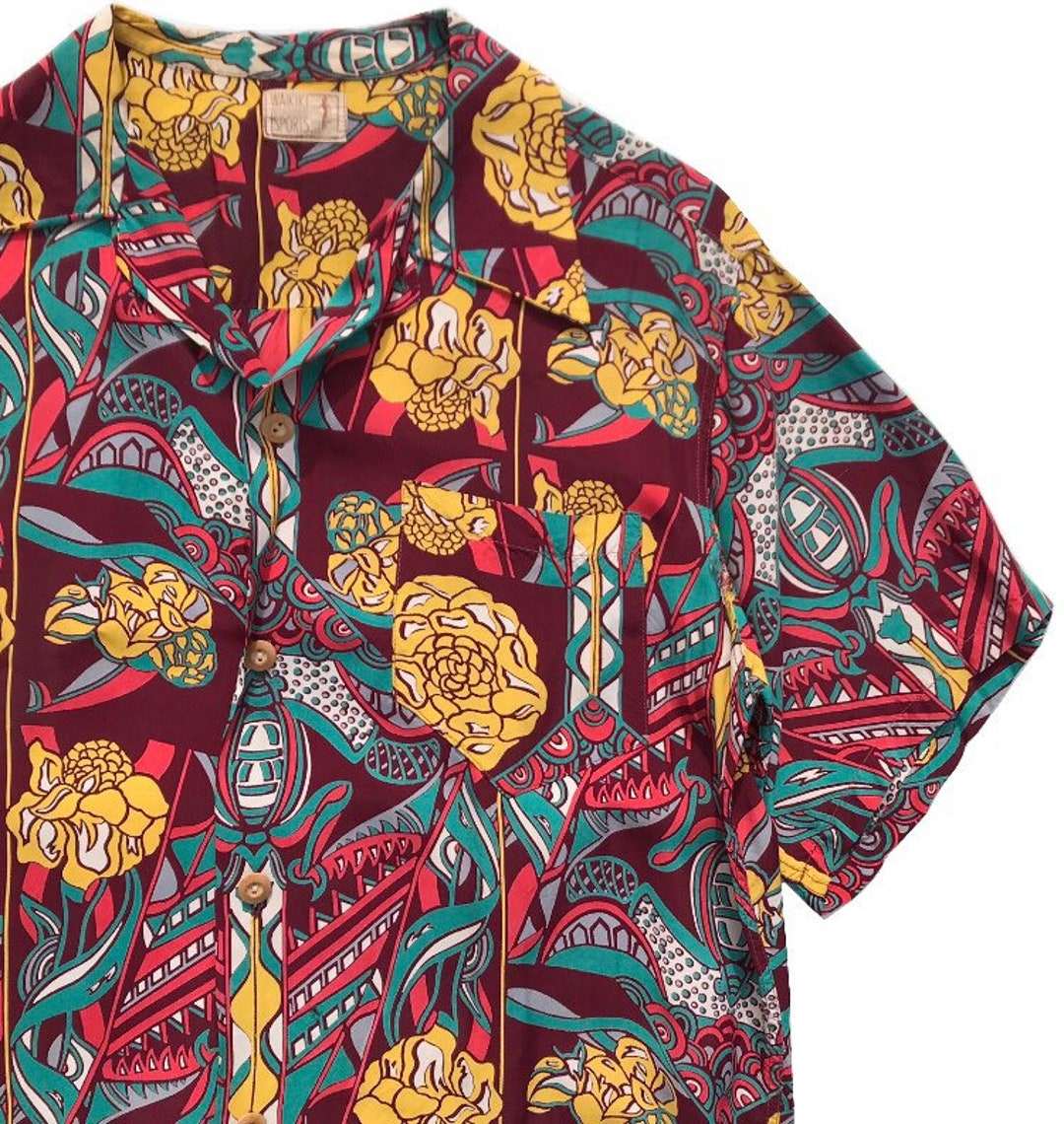 Vintage Style Gold Print Rayon Hawaiian Aloha Shirt – Classic Island Scenic – Made in Hawaii