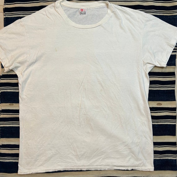 L/XL Vintage 1990s Distressed Hanes White Tee Sin… - image 1