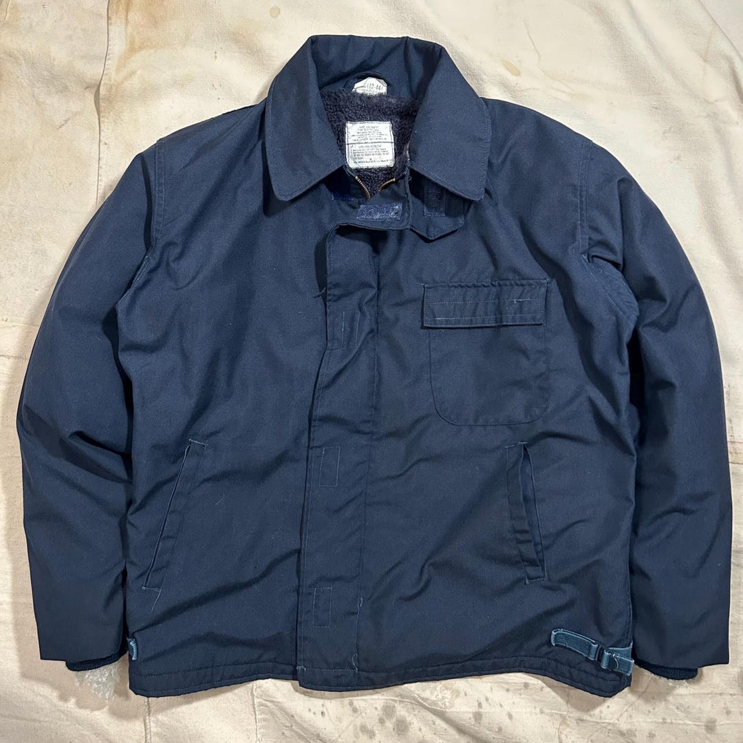 ジャケット・アウター U.S. NAVY A2 DECK JACKET LARGE USN US Navy A-2 A2 Deck Jacket 1994 Size XL – Rare Gear USA