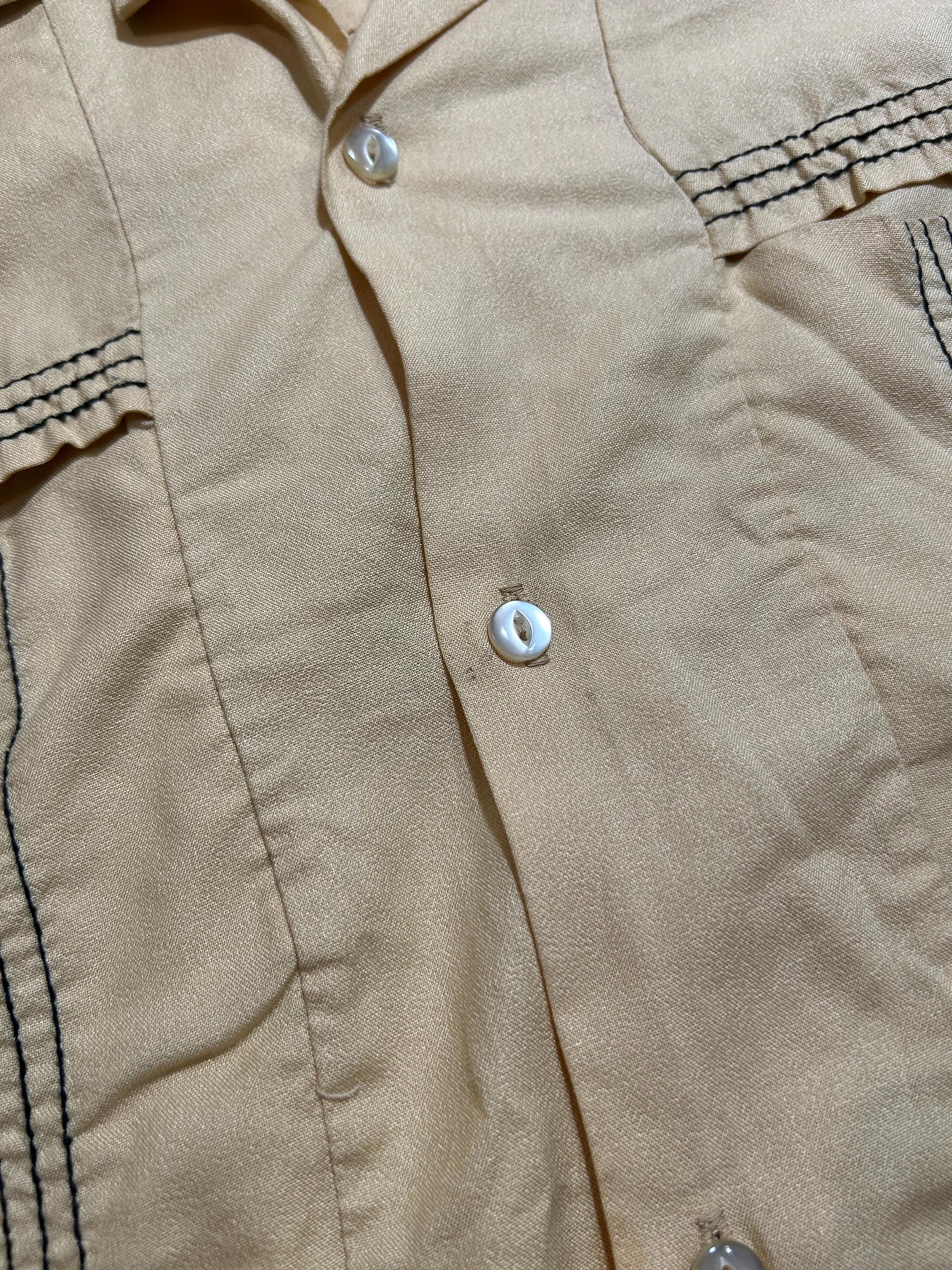 Vintage 1960s Penneys Towncraft Rayon Loop Collar Shirt Mens Size