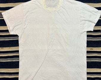 Medium Vintage 1990s Jockey White Tee Mens Size Boxy Medium Single Stitch Undershirt