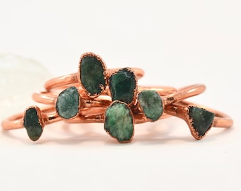 Emerald Stone Ring | Raw Emerald Ring | May Birthstone Ring | Raw Birthstone Jewelry | Dainty Gemstone Ring Copper Stone Ring Electroformed