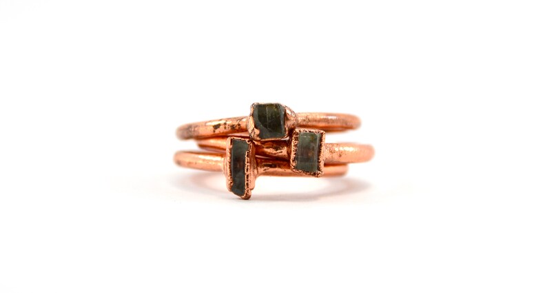 Copper Aquamarine Crystal Ring Size 6 Raw Aquamarine Ring March Birthstone Rough Aquamarine Raw Stone Ring image 4