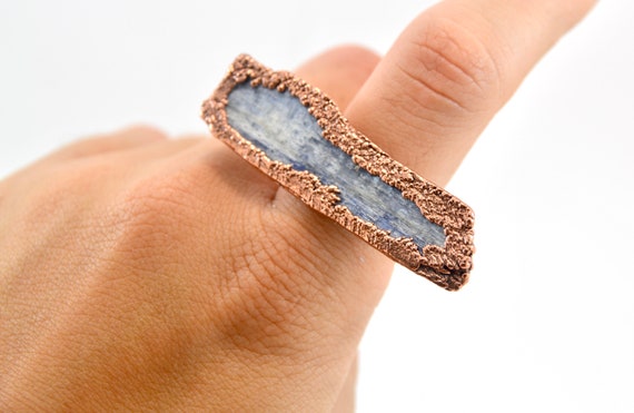 Raw kyanite best sale ring