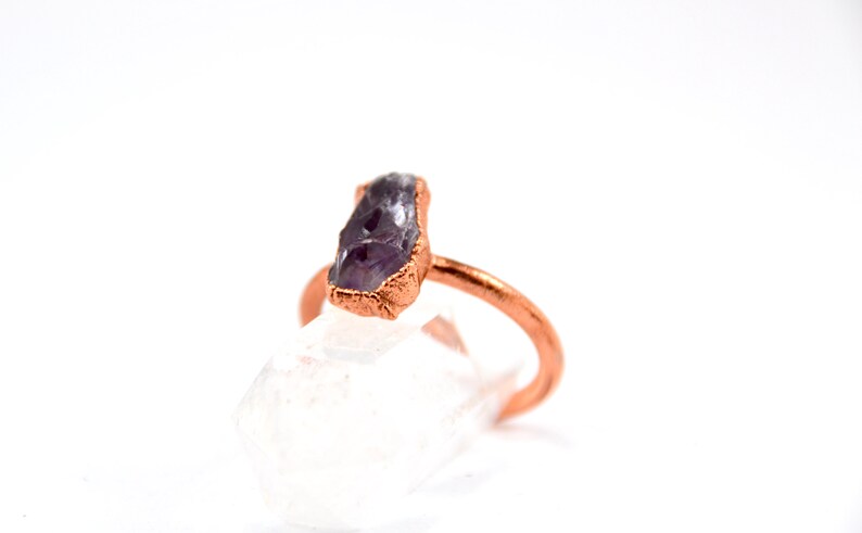 Rough Amethyst Stone Ring Purple Crystal Ring Size 7 1/2 February Birthstone Aquarius Copper Raw Amethyst Ring image 7