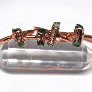 Raw Green Tourmaline Copper Ring: Electroformed Crystal Bar Ring
