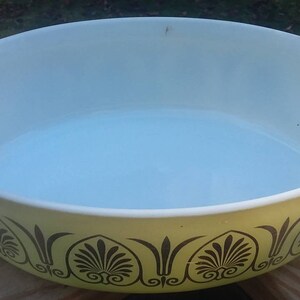 Pyrex Casserole Dish without Lid