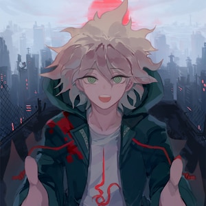 Op de afbeelding: Anime-stijl illustratie van een persoon met stekelig, lichtgekleurd haar en groene ogen, gekleed in een donkergroene jas over een wit shirt. De achtergrond toont een stadsgezicht met een rode zon.