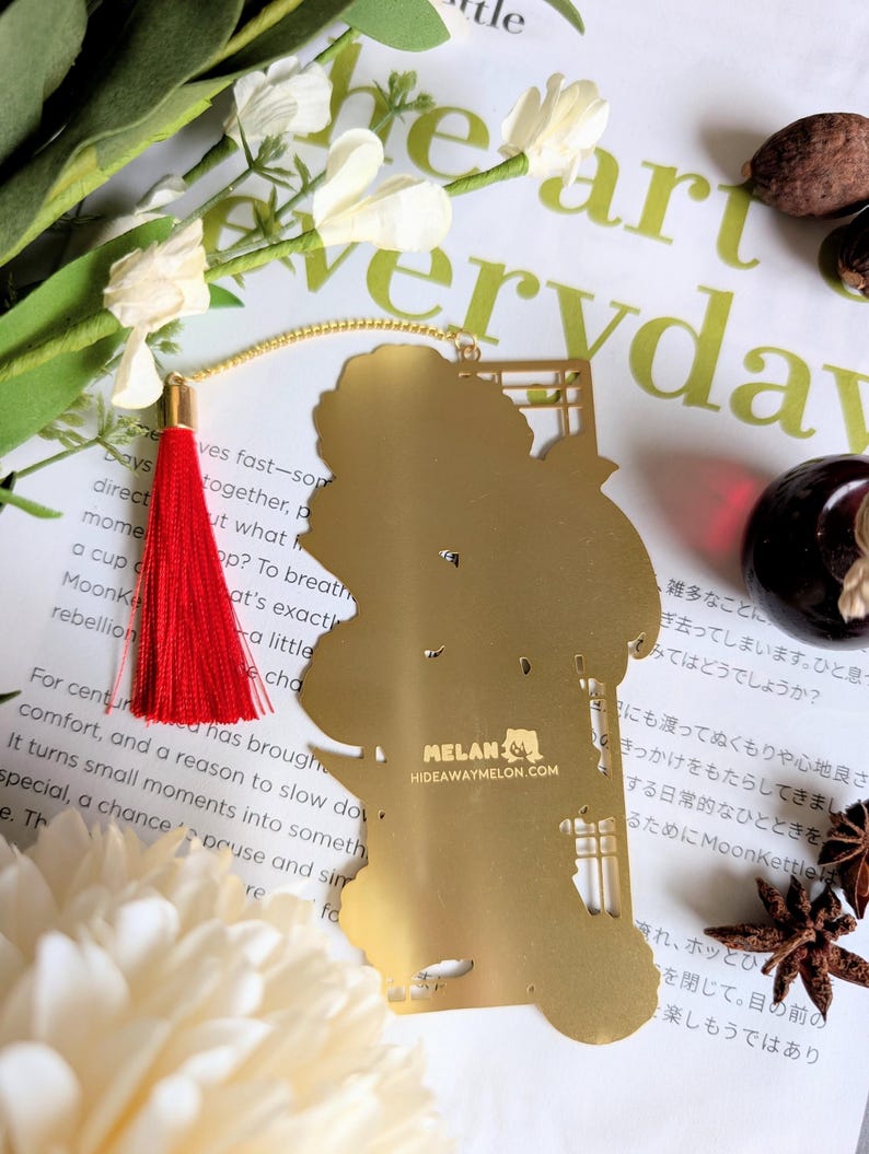 Apothecary Diaries Maomao Gold Plated Metal Bookmarks image 3