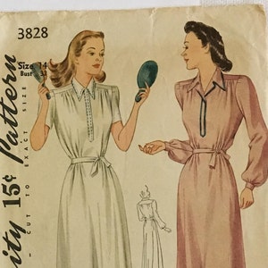 Bata de mujer con patrón vintage
