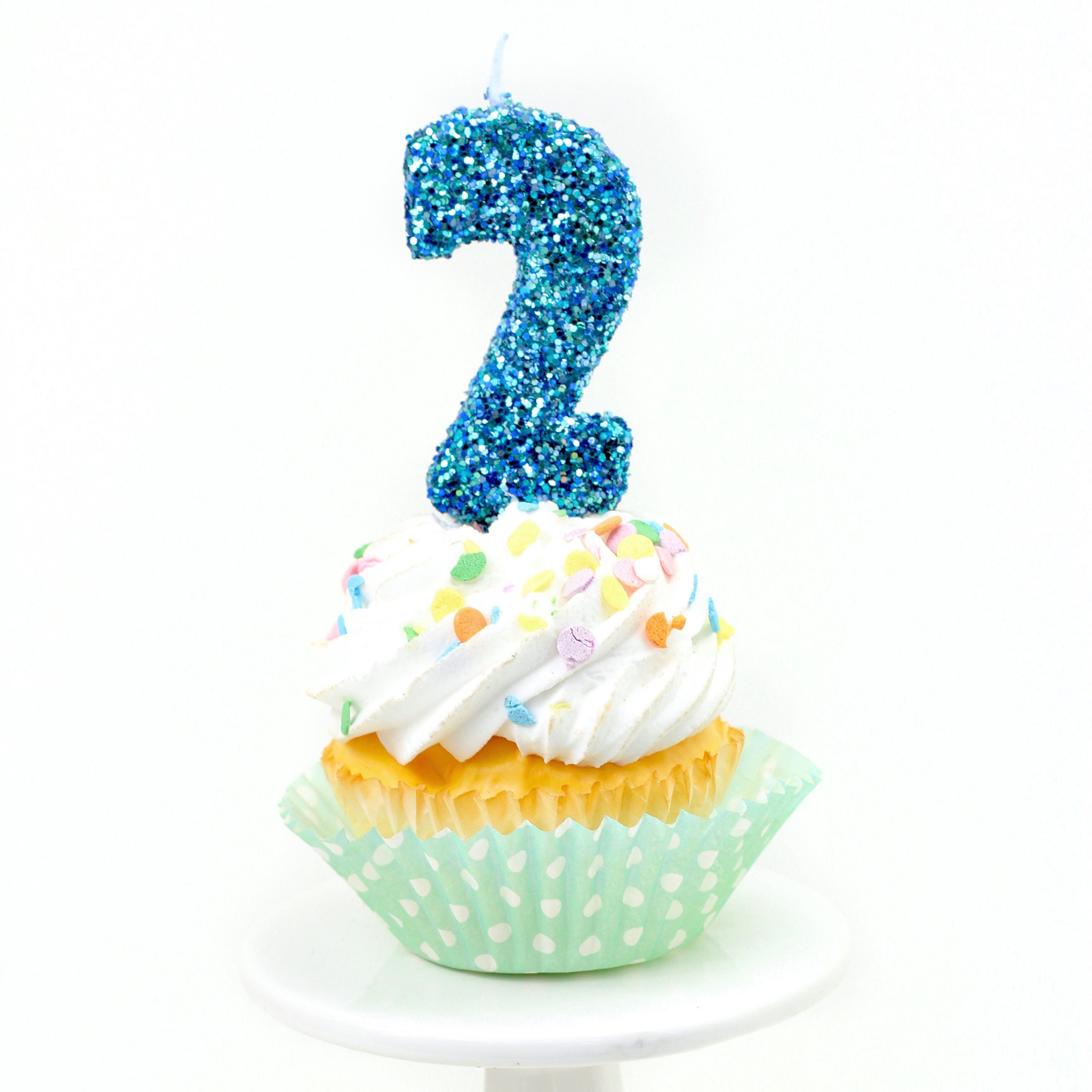 Bougie numéro 2 de 3 po Argent Deux Cake Topper, Décor d'anniversaire,  Deuxième, 2e anniversaire, Paillettes argentées, Étincelle, Bougie Cupcake  -  France