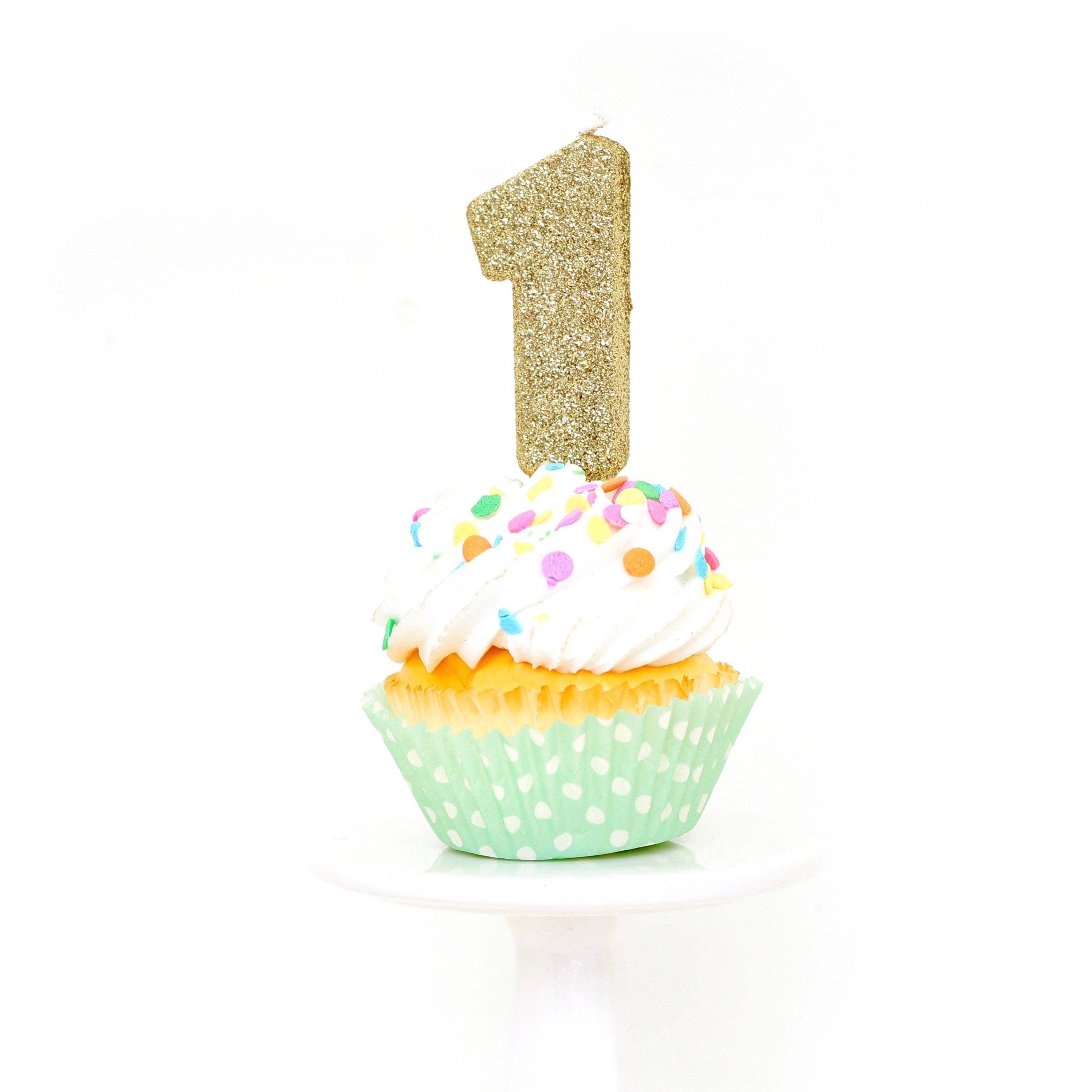 Party Décor custom candle princess candle keepsake candle Gold and pink birthday candle Tiara